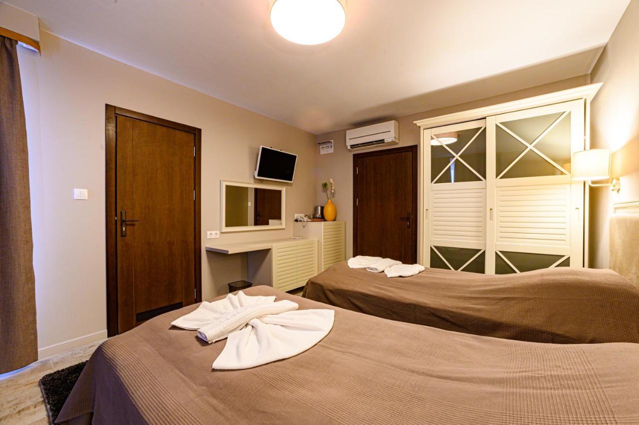 Antique Boutique Hotel Pavel Banya Exterior foto
